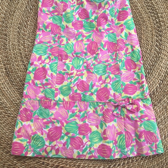 Lilly Pulitzer drop waist dress size 4 in EUC - Picture 2 of 3